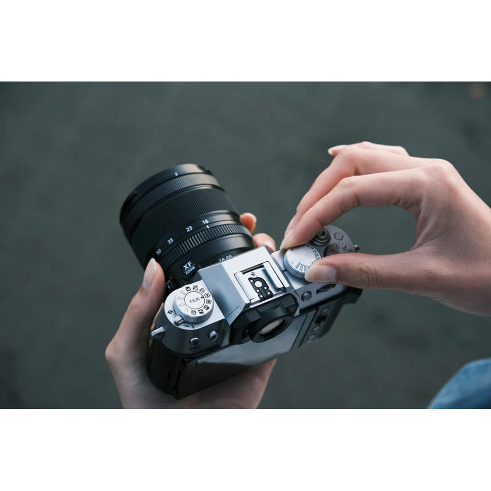 FUJIFILM X-T50 Mirrorless Camera with XC 15-45mm 16954045 Greentoe